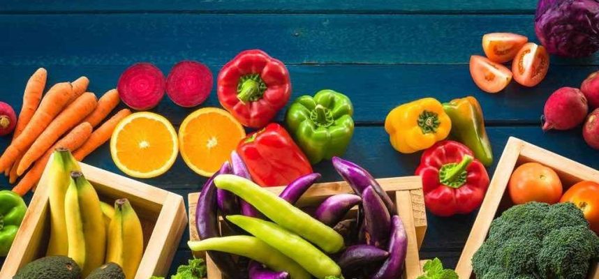 Fruits-and-vegetables-banana-tomato-oranges-peppers-broccoli_1024x768-1024x600