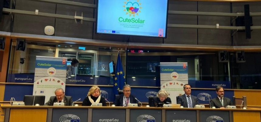 Rueda-prensa-Parlamento-Europeo-768x499