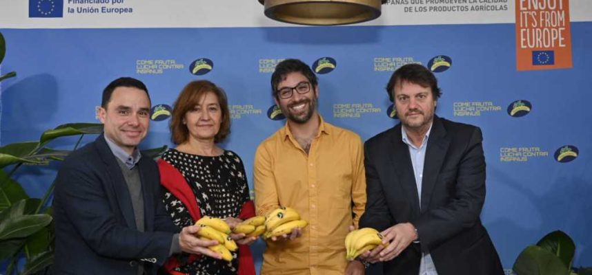 Foto-de-familia-Platano-de-Canarias