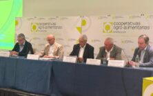 asamblea-coops-and-1